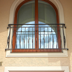 Schmiedeeisernes Fenstergelnder  franzsisches Fenster