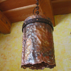  Kovan svtidlo - stropn svtidlo - rustikln zvsn svtlo do prostor v historickm nebo venkovskm stylu
