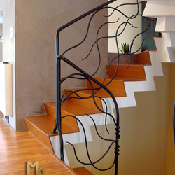 Modern kovan zbradlie - Ndych vetra - umeleck zbradlie na schodoch v interiri rodinnho domu