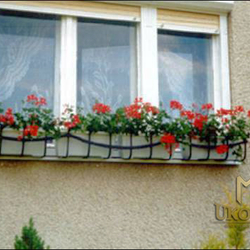 Okenn ohrdka na truhlky - kovan driak kvetov