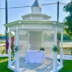 Zhradn svadobn altnok vyroben pre Baffone family restaurant v Strskom - obradn prstreok