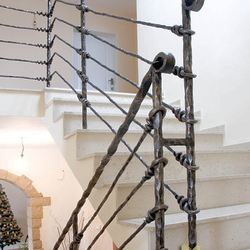 Interirov kovan zbradlie na schody - vzor Uzly - modern zbradlie