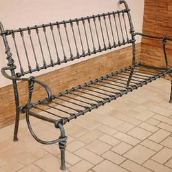 Umělecká ručně kovaná lavička - zahradní nábytek