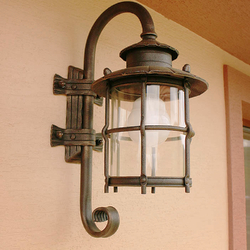 Ručně kované nástěnné svítidlo v exteriéru - luxusní lampa
