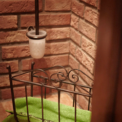 Kovaný držiak na toaletnú kefu - kované doplnky do kúpeľne a WC
