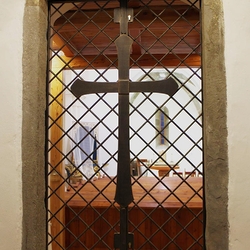 Kovaná mříž - Kostel Ľubica