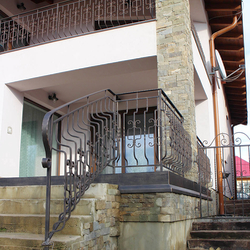 An exterior railing