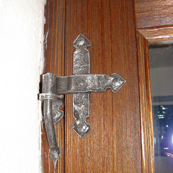 Kovaný pant na dveře