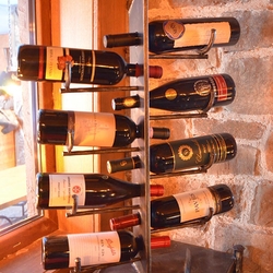 Кованая этажерка для вин